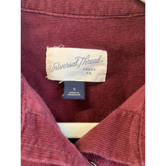 Universal Thread Women’s Shirt Button Down Long Sleeve Corduroy Burgundy - Picture 4 of 10